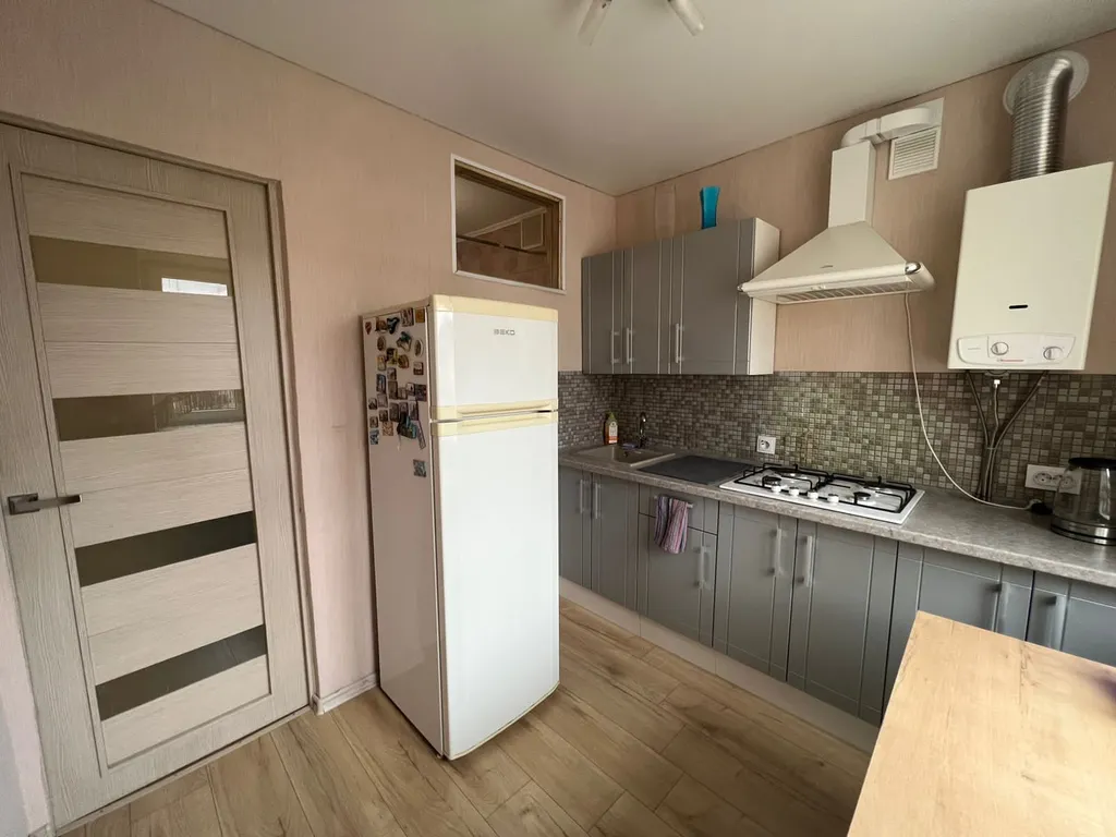 Уютная квартира рядом с Рыбной деревней