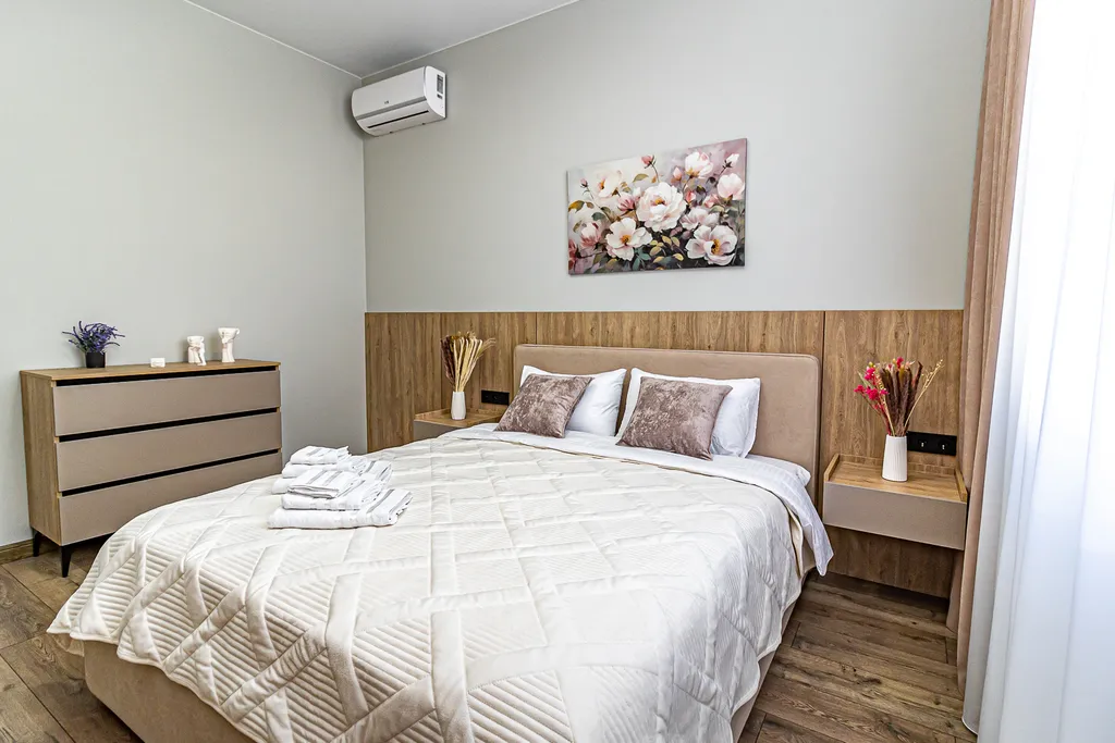 Уютный дом с теплым бассейном