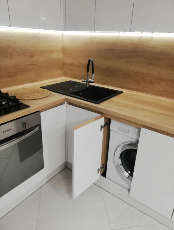 Уютная квартира с дизайнерский ремонтом и новой бытовой технико