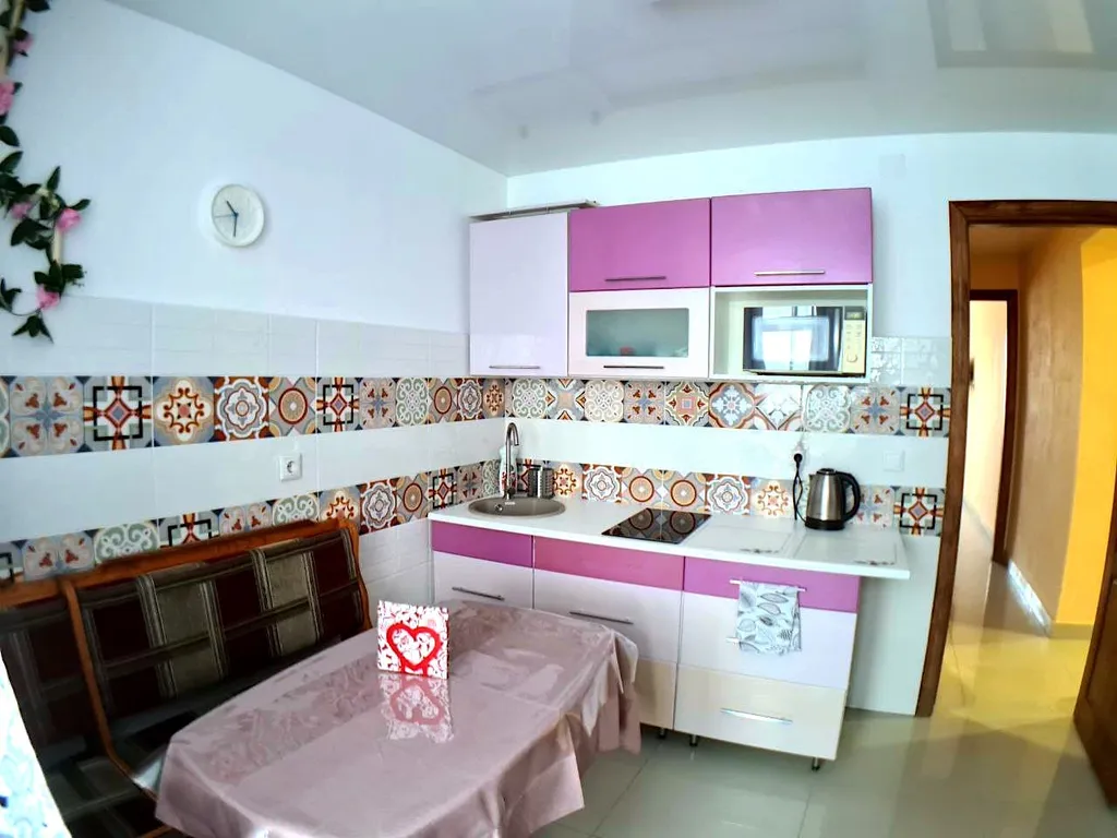 Уютная 2х комнатная, с видом на Лисью гору, электронные ключи