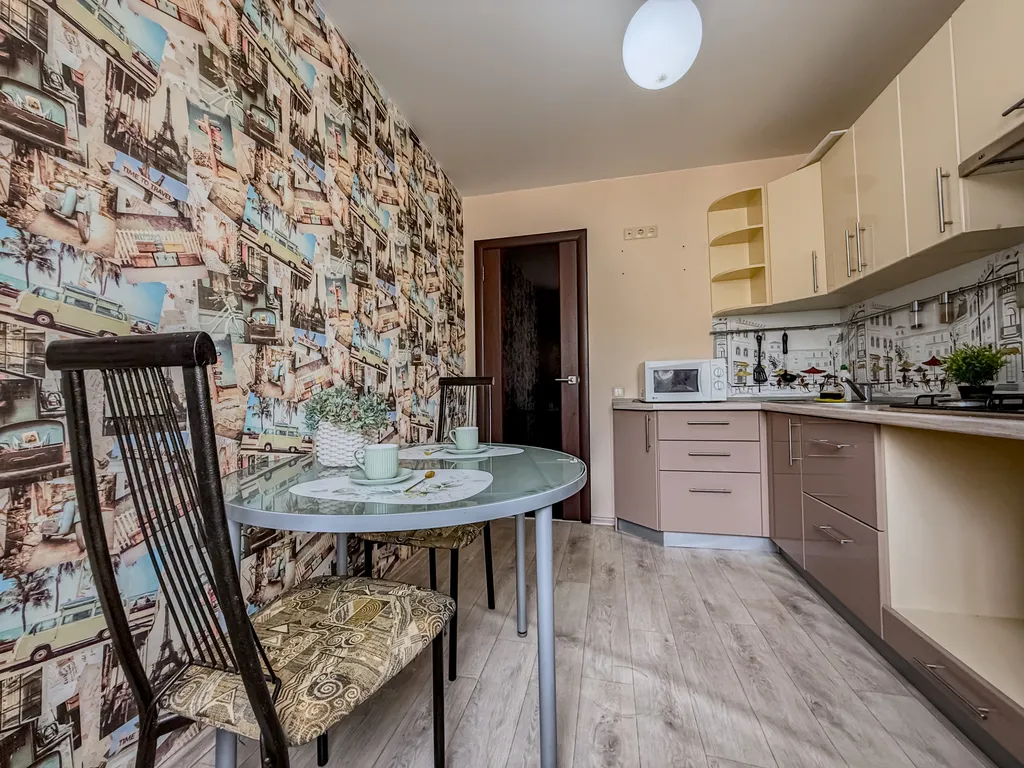 Апартаменты рядом с ТЦ Автобус