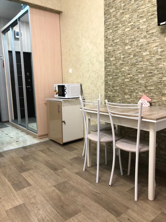 Студия на берегу моря