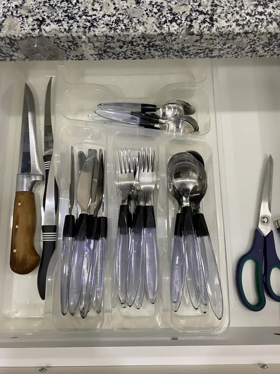 Cтильная eвpо-двушкa Elexus Тедже 2