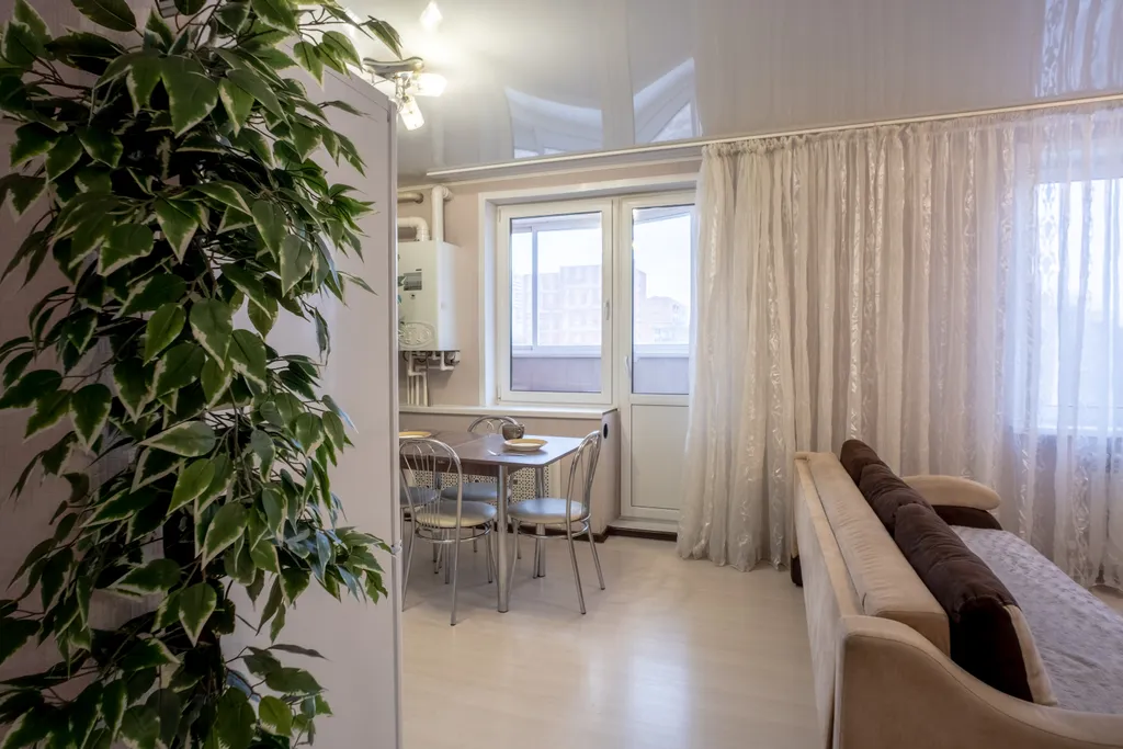 Апартаменты большие на главном проспекте