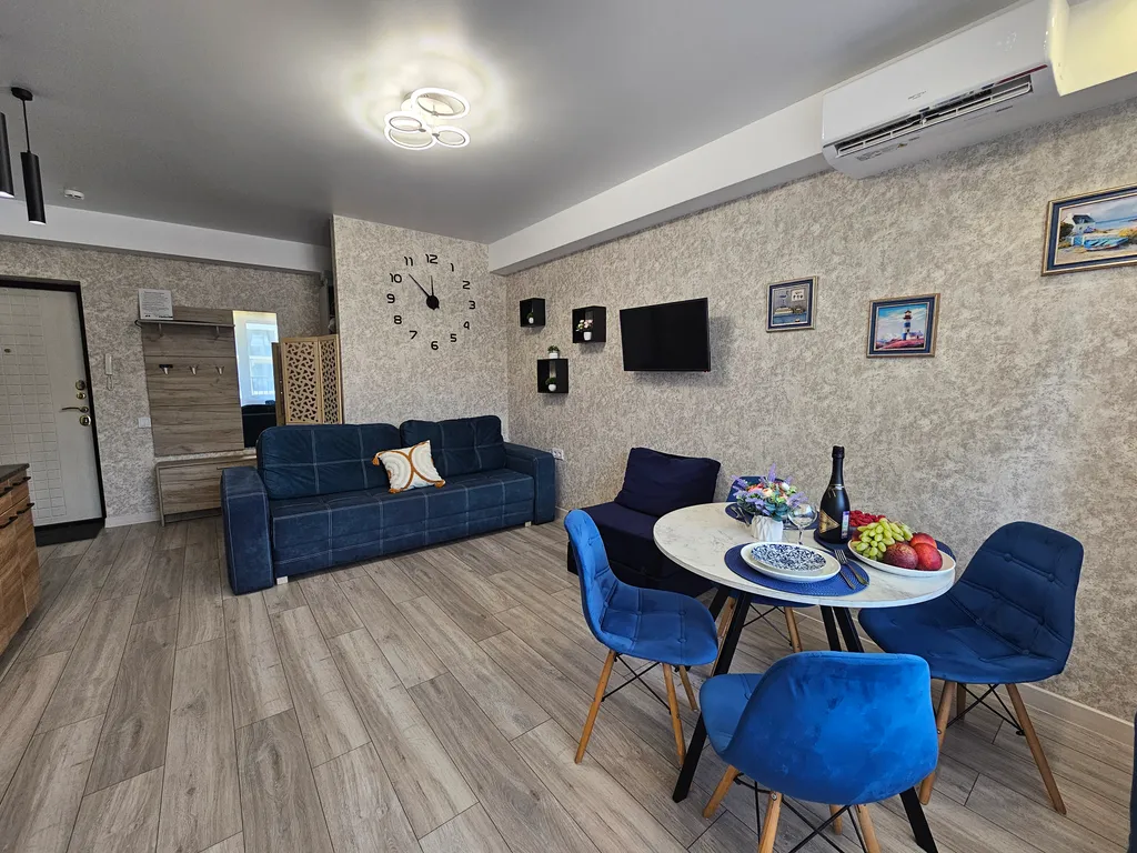 Уютная квартира с видом на море и горы