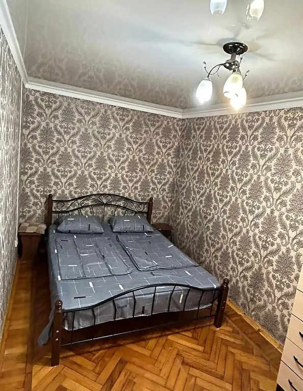 2-комнатная Квартира — аренда посуточно в Пицунда