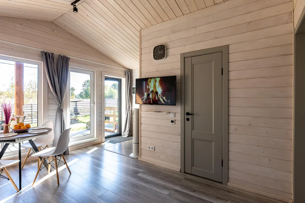 Дом с 2 спальнями и баней рядом с Коробицыно