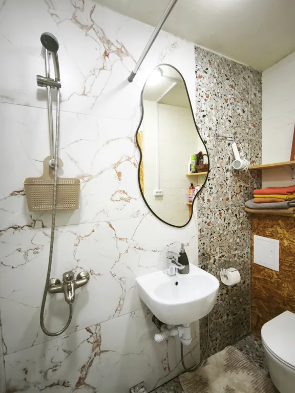 Уютное местечко над пиццерией