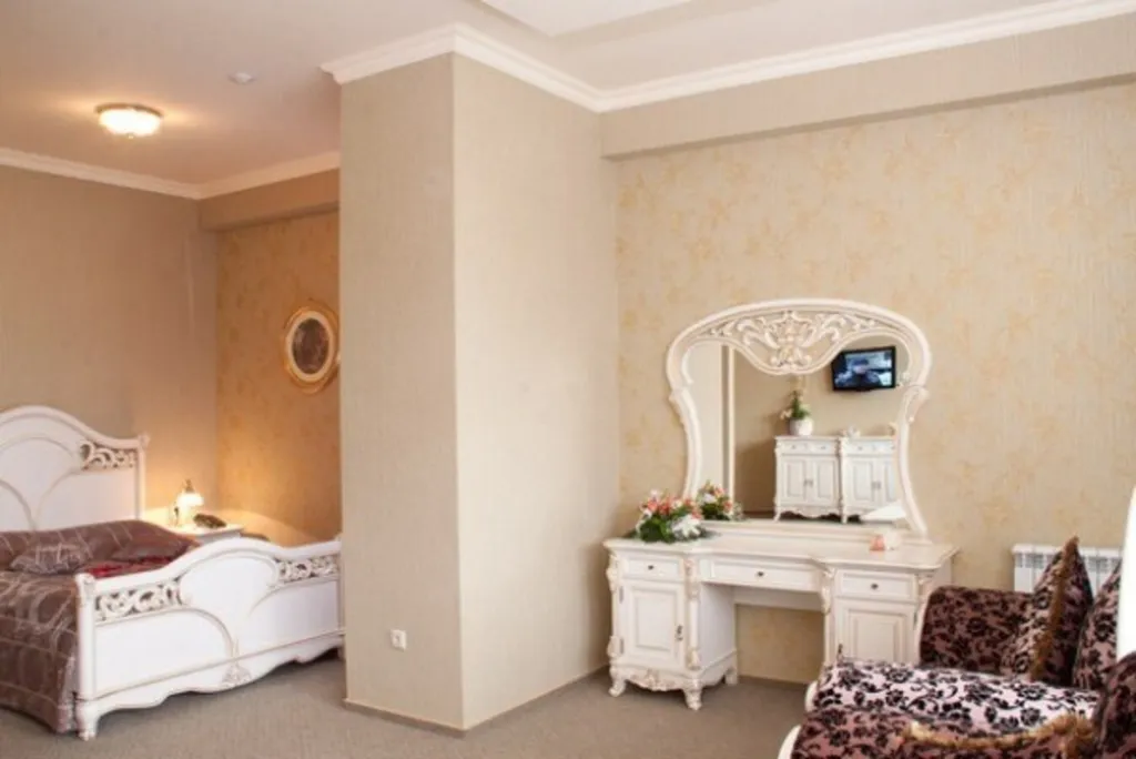 Junior Suite/ Джуниор Сьют (Полулюкс)