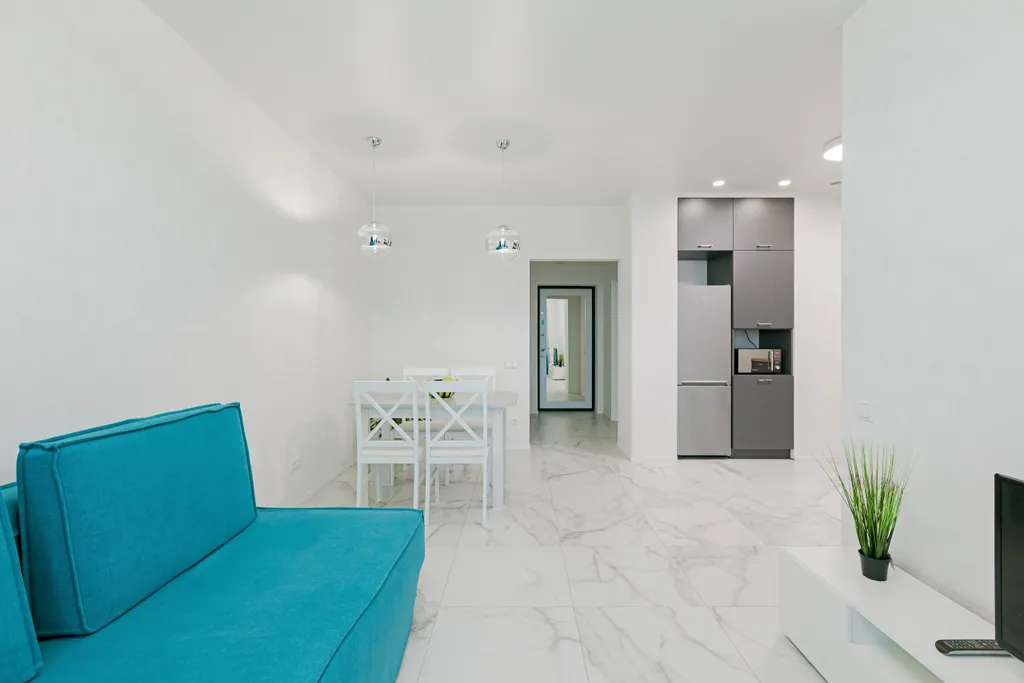 Современная двухкомнатная квартира на 17 этаже