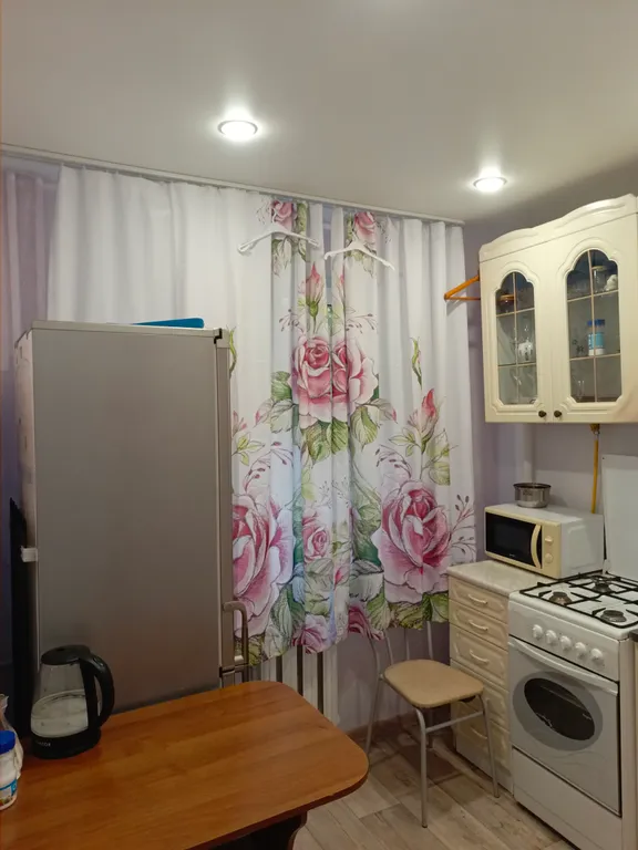 После ремонта однокомнатная квартира, всё необходимое для проживания