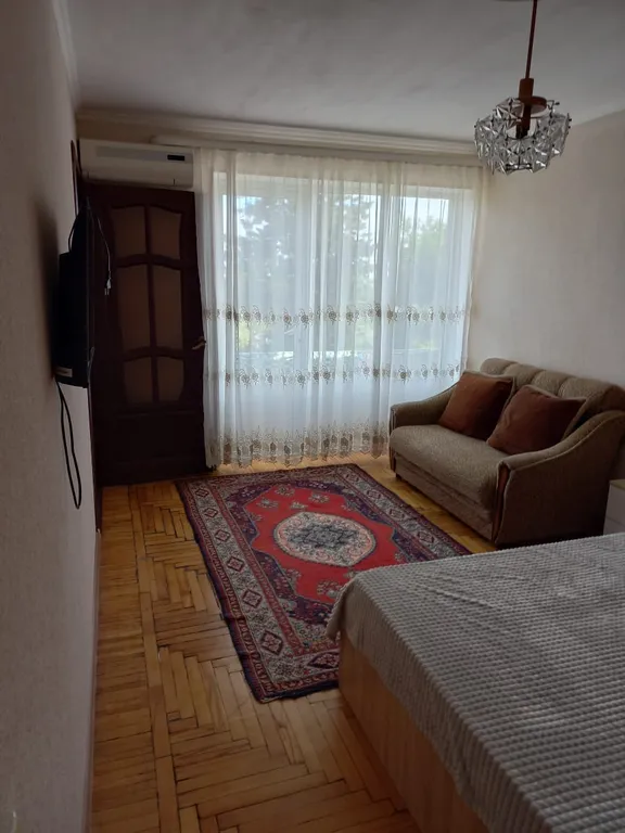 Квартира 1-комнатная квартира с видом на море — Сухум