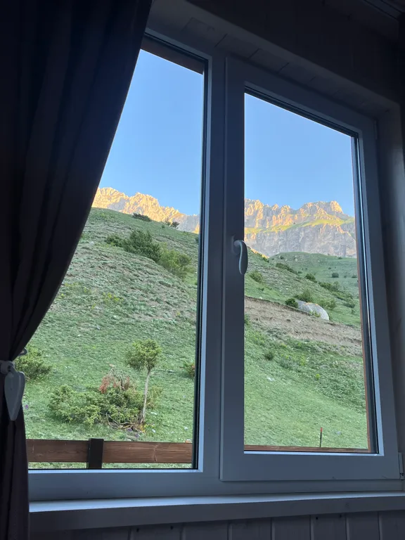 Коттедж в горах Осетии-Фиагдон