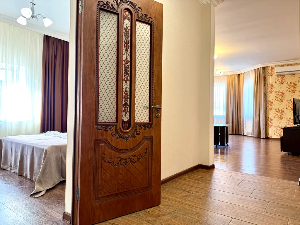 Двухкомнатная квартира в элитном доме.