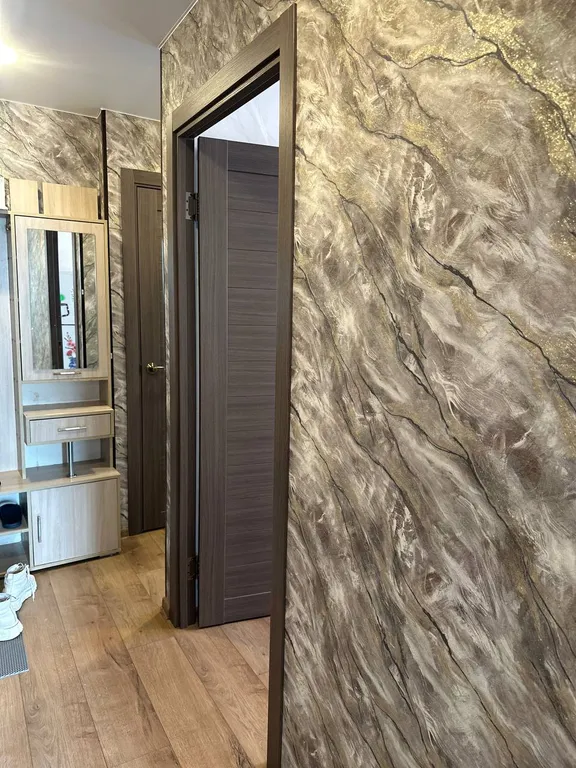 Комфортная двухкомнатная квартира в центре Магадана