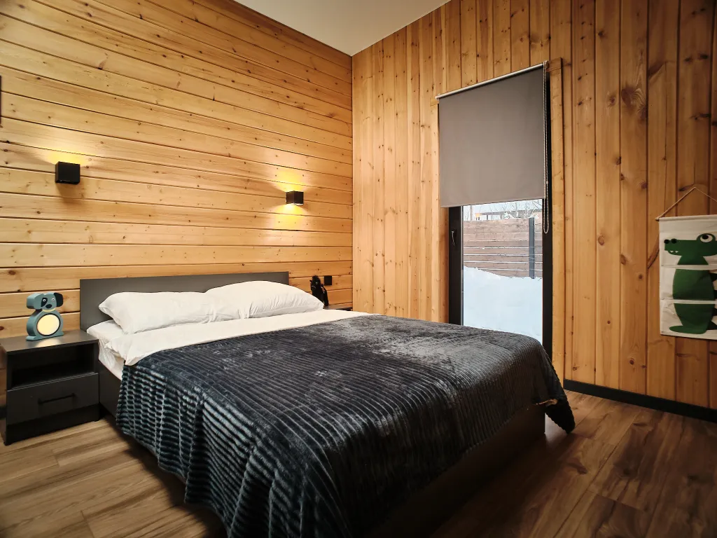 Нoвый уютный дoм с сауной у горнолыжного склона "Черника"