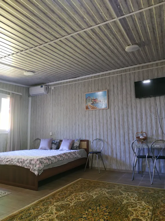 Коттедж Уютный дом в центре станицы Голубицкая — аренда посуточно в Голубицкая