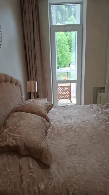 Уютные апартаменты в центре с панорамным видом на горы