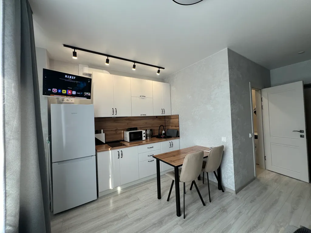 Студия в новом доме с новым ремонтом