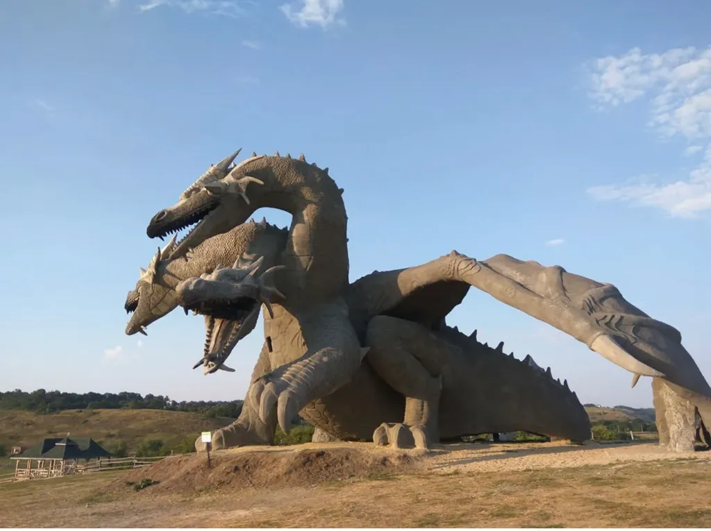 Иван-дача рядом с парком Кудыкина гора