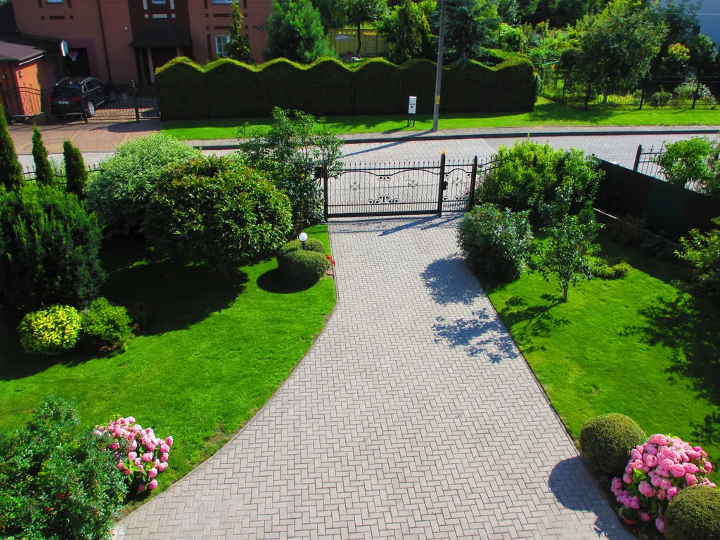 Апартамент в особняке, район Амалиенау