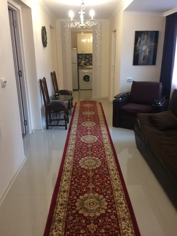 Прекрасная квартира старом Батуми