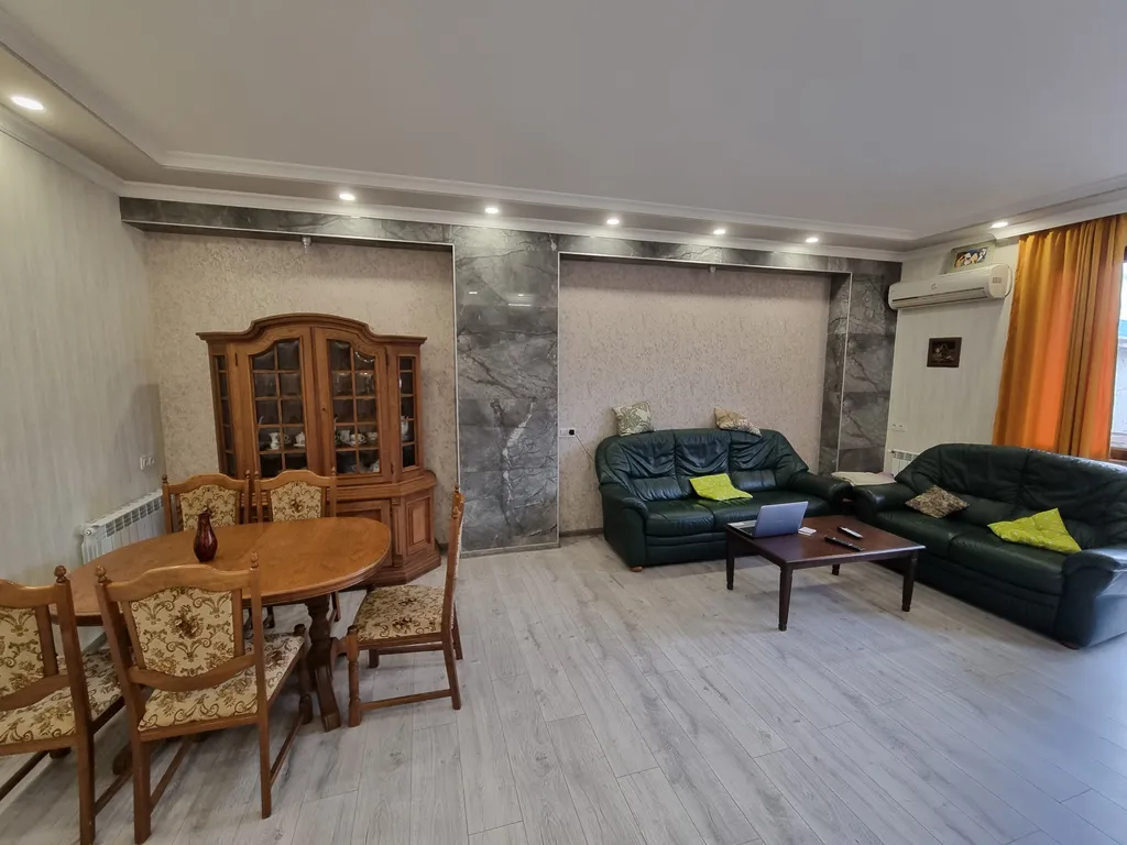 Квартира Квартира Две комнаты рядом с парком 6 Мая — Батуми