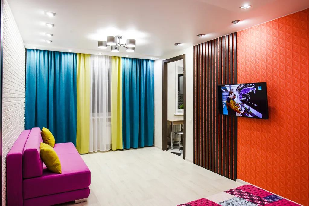 Новая квартира в Центре на Иртышской Набережной 12 с большим джакузи