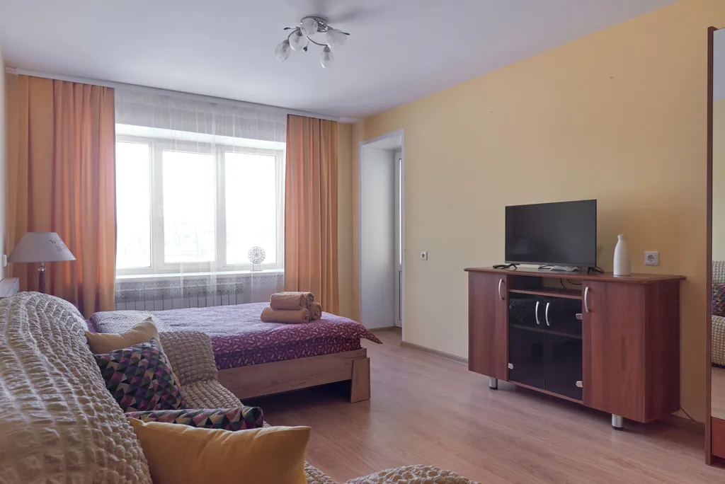 1-ком. кв-ра на Киевской, 70/3, № 2 рядом с НИИ Кардиологии