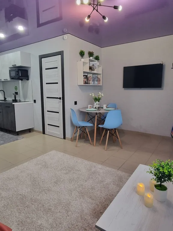 Квартира Шикарные апартаменты в центре Нефтяников, напротив Политеха — Омск