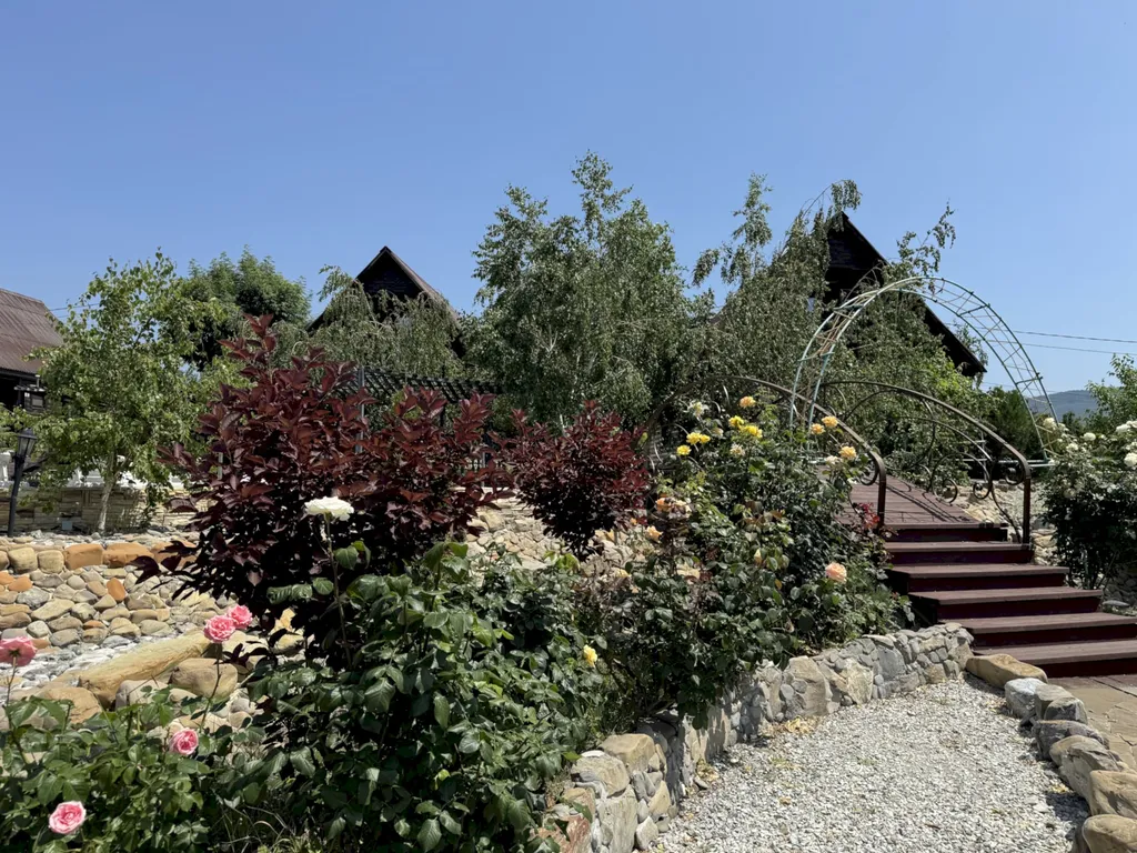 Коттедж в Кабардинке с бассейном и видом на море