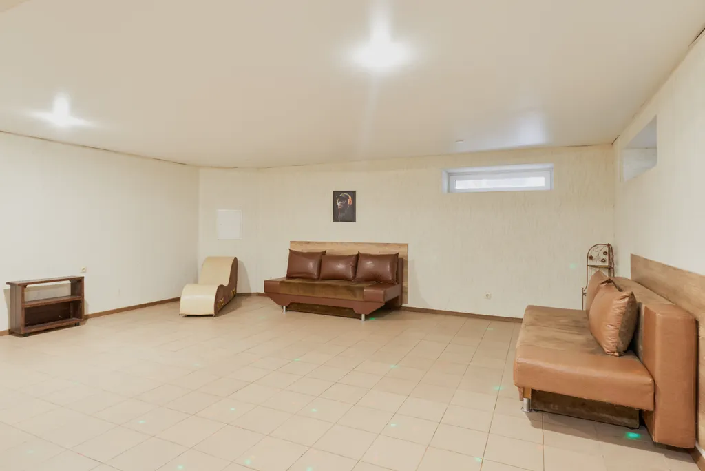 Дом для проживания и небольших мероприятий