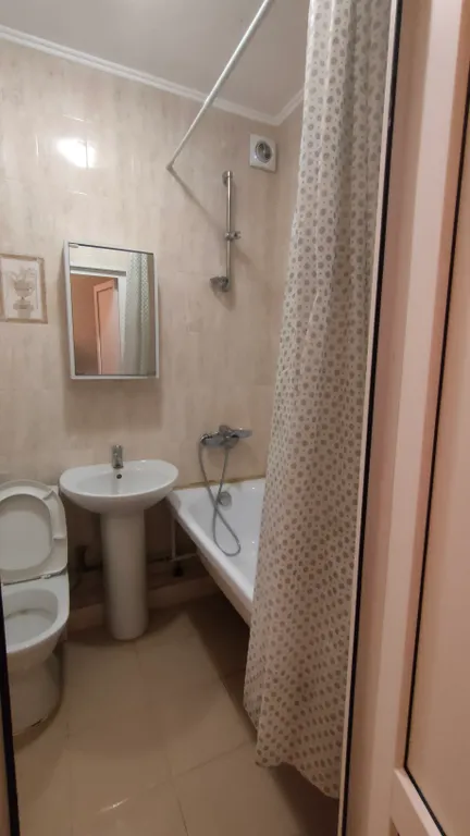 1комнатная квартира в центре рыбзавода