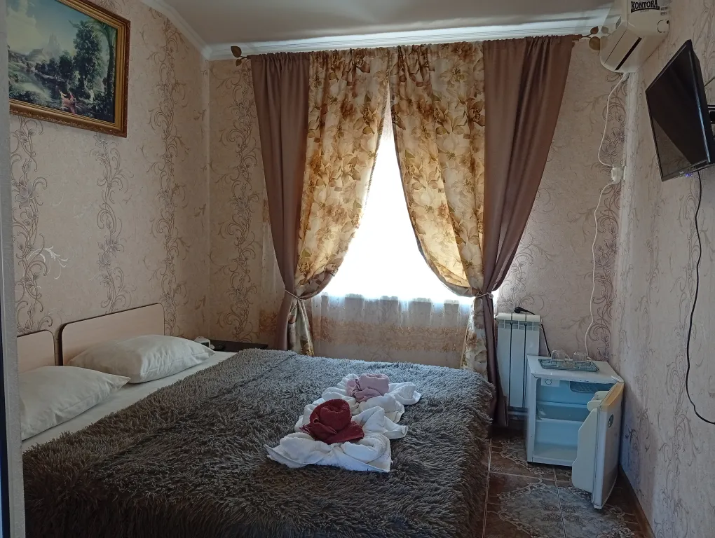 Комната с удобствами с 1 двуспальной или 2 односпальными кроватями