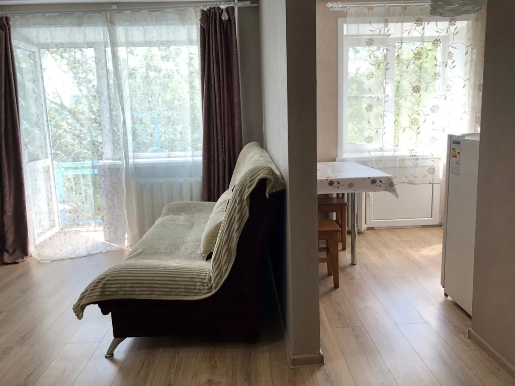 Комфортная квартира с ортопедической подушкой и матрасом