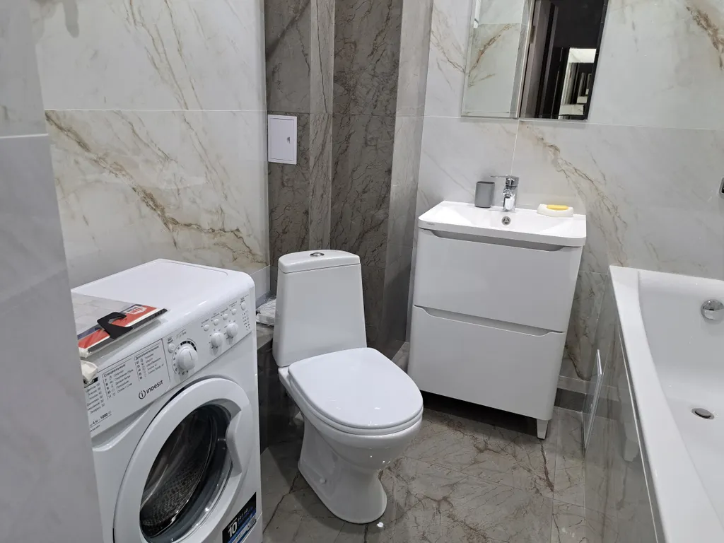 Просторная, светлая квартира рядом с лучшим пляжем города