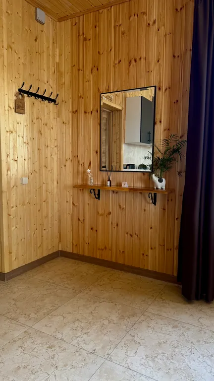 Дом с бассейном и баней