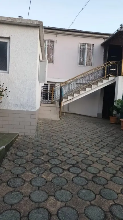 Коттедж 3-комнатный Дом — Сухум