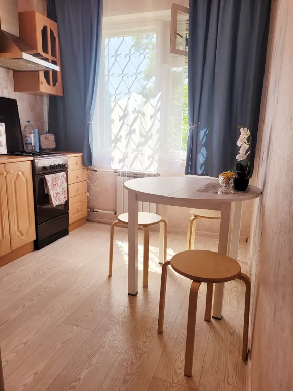 Квартира у вокзала — аренда посуточно в Псков