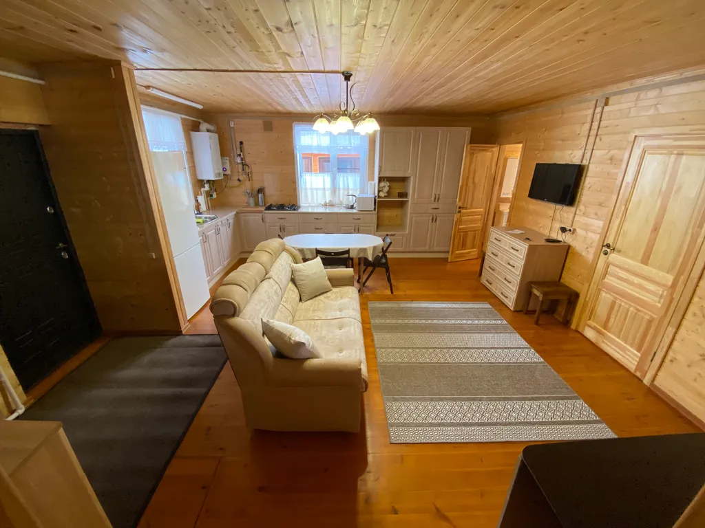 Дом с видом на Оптину Пустынь