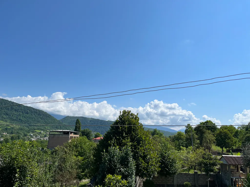 Коттедж Коттедж «Басиат» с видом на горы — Сухум