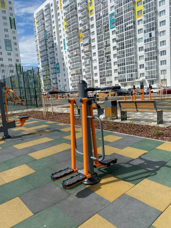 Уютная двухкомнатная квартира на левом берегу города