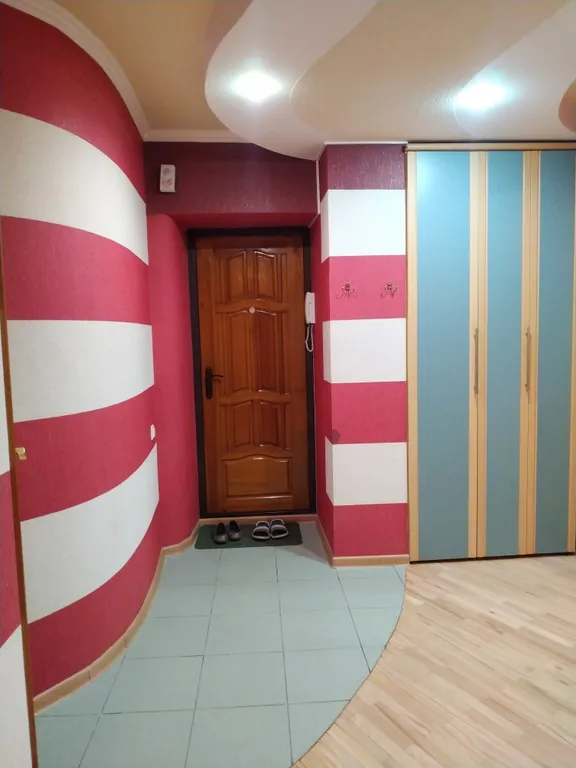 Новая квартира на 9 человек