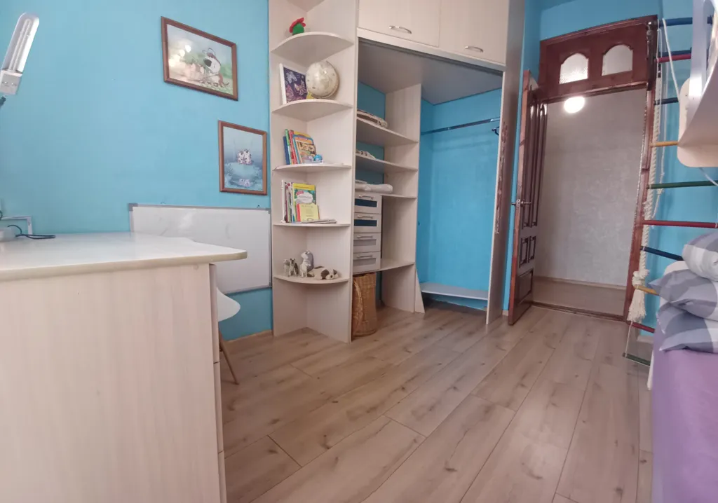 Квартира с видом на пруд