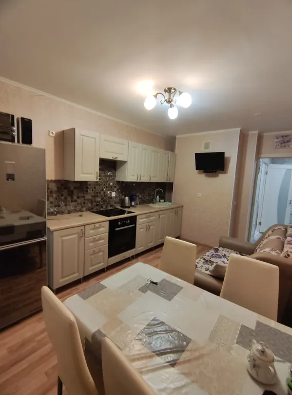 Большая квартира, кухня отдельно