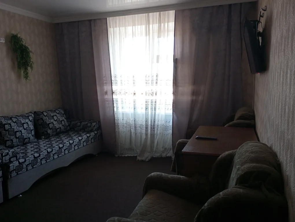 2комнатна с изолированными комнатами