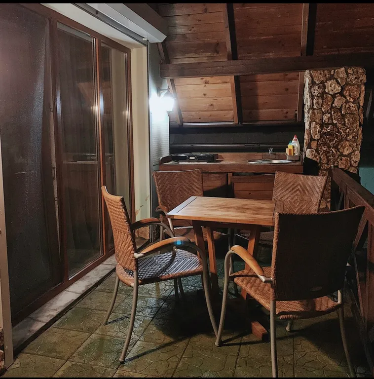 Коттедж для 4-х гостей в 300 метрах от моря