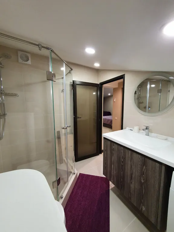 Люкс студия возле парка с видом на море