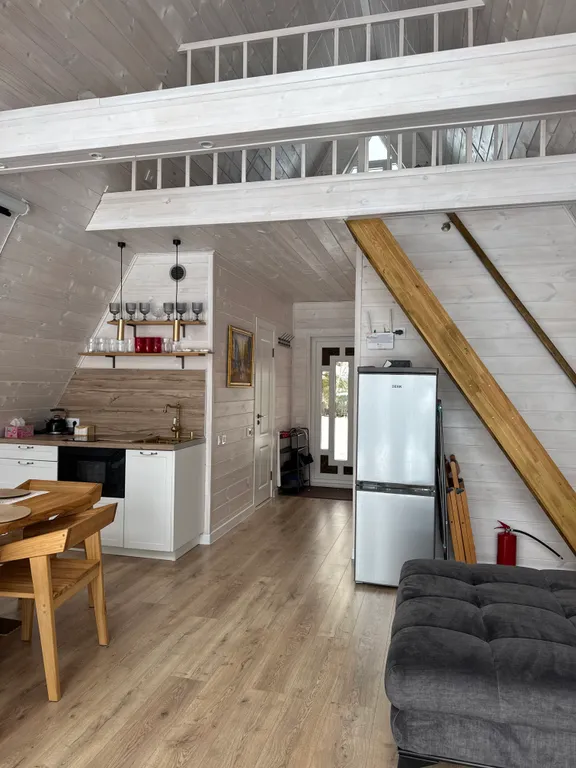 Дом у озера