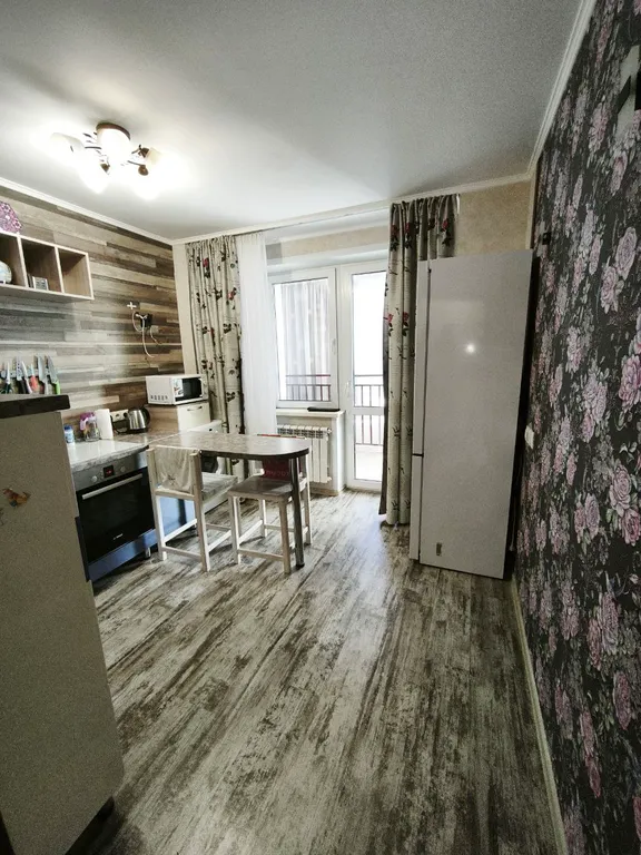 Уютная квартира у горы — аренда посуточно в Красноярск